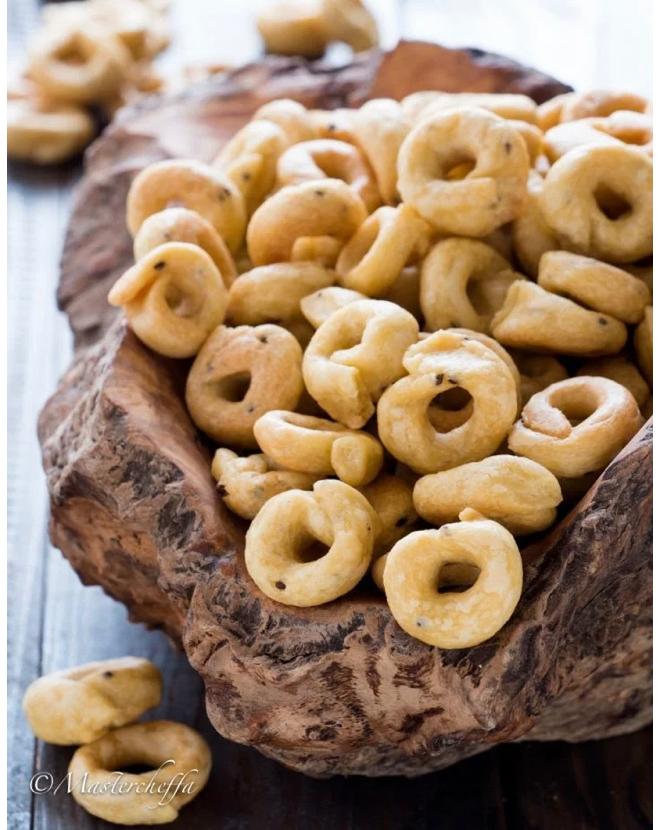 Taralli with Fennel Seeds